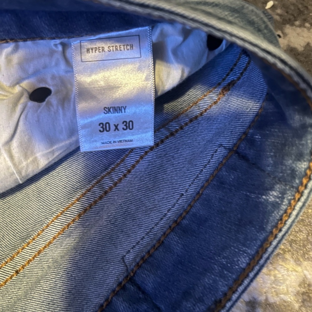 Express Jeans - Picture 2 of 3